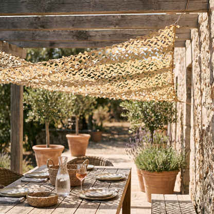 Filet de camouflage renforcé sable pour terrasse et pergola - Ambiance méditerranéenne