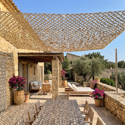 Filet de camouflage renforcé sable pour terrasse et pergola - Ambiance méditerranéenne